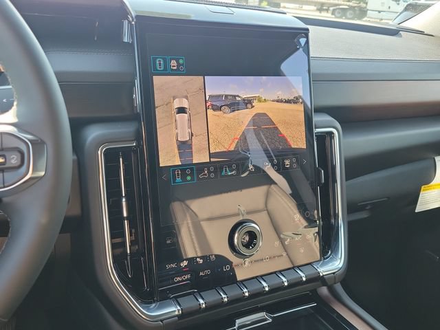 New 2026 GMC Yukon Denali w/ Denali Reserve Package AWD/4WD image 22