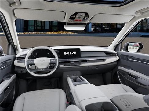 New 2026 Kia EV9 Wind image 14