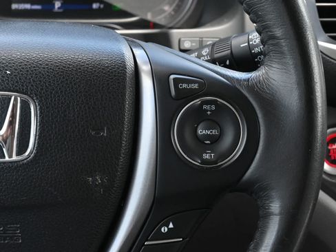 Used 2018 Honda Pilot EX-L image 11