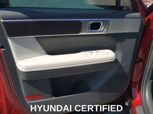 Certified 2025 Hyundai Santa Fe SEL FWD image 9