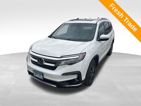 Used 2020 Honda Pilot Touring image 1