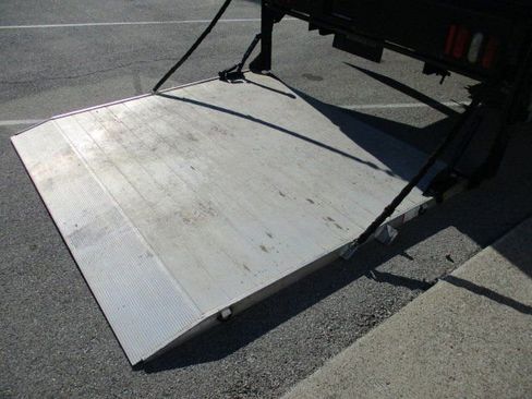 Used 2019 Ford E-350 and Econoline 350 Super Duty w/ Power Windows & Locks Group image 5