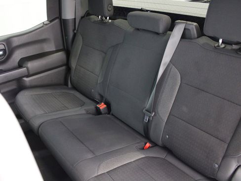 Used 2021 Chevrolet Silverado 1500 LT w/ Z71 Off-Road Package AWD/4WD image 18