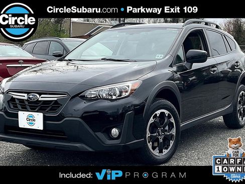 Used 2023 Subaru Crosstrek 2.0i Premium image 1