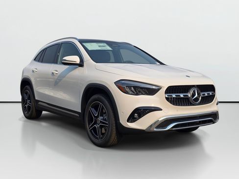New 2026 Mercedes-Benz GLA 250 4MATIC image 7