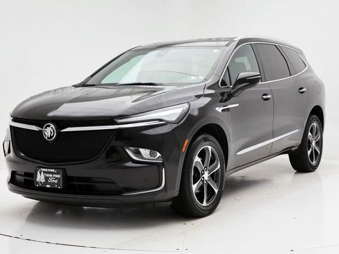 Used 2022 Buick Enclave Essence w/ Experience Buick Package image 2