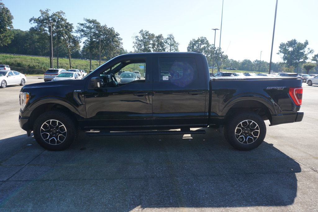 Used 2022 Ford F150 XLT w/ Equipment Group 302A High AWD/4WD image 17