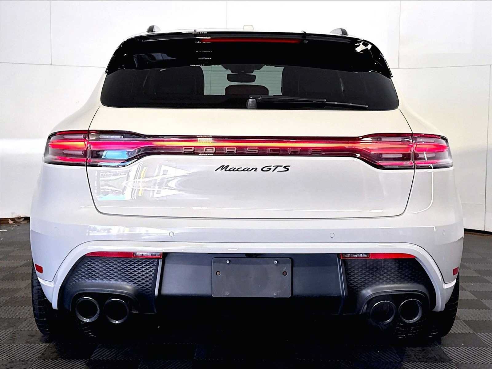 Certified 2022 Porsche Macan GTS AWD/4WD image 6