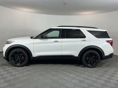 Used 2024 Ford Explorer ST w/ Technology Package AWD/4WD image 8