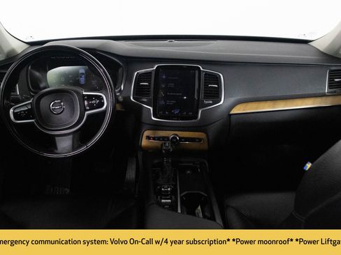 Used 2021 Volvo XC90 T6 Momentum w/ Protection Package image 24