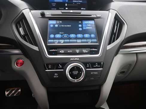 Used 2018 Acura MDX Sport Hybrid w/ Technology Pkg AWD/4WD image 12