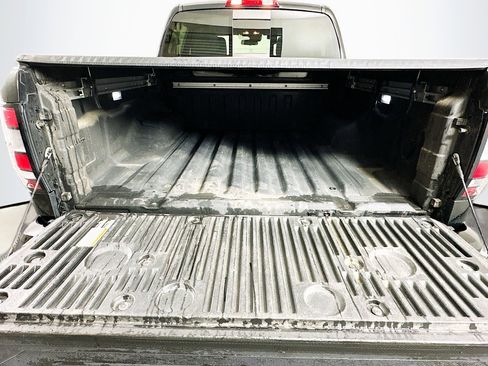 Used 2023 Nissan Frontier SV w/ SV Convenience Package image 27