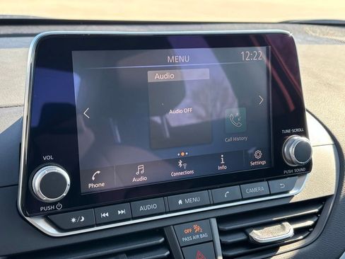 Used 2025 Nissan Altima 2.5 S image 19