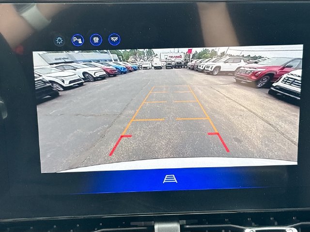 New 2027 Chevrolet Equinox LT FWD image 14