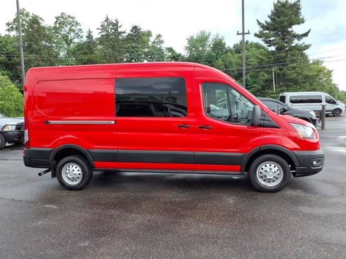 Used 2023 Ford Transit 250 Medium Roof AWD image 4