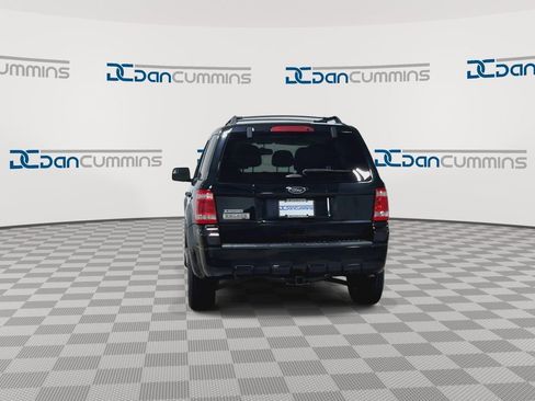 Used 2012 Ford Escape XLT image 8