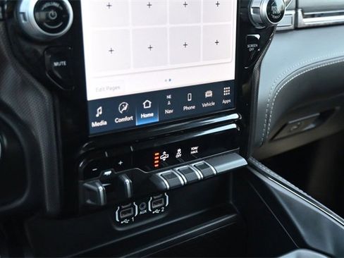 Used 2024 RAM 1500 Limited image 20