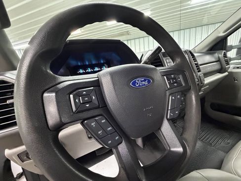 Used 2020 Ford F450 XL w/ Power Equipment Group image 38