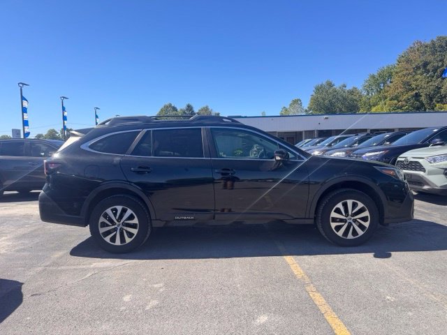 Used 2021 Subaru Outback Premium AWD/4WD image 1