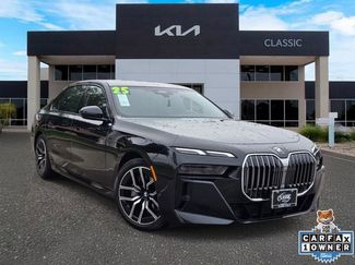 Used 2025 BMW 740i RWD video 1