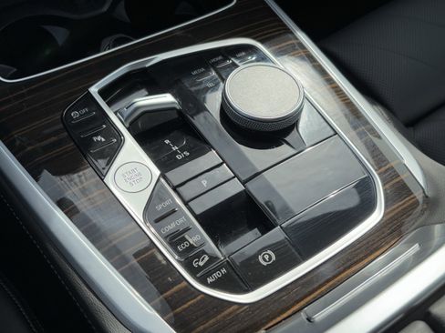 Certified 2024 BMW X5 xDrive40i w/ Premium Package image 26