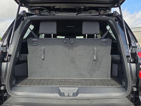 New 2026 Toyota 4Runner SR5 AWD/4WD image 29