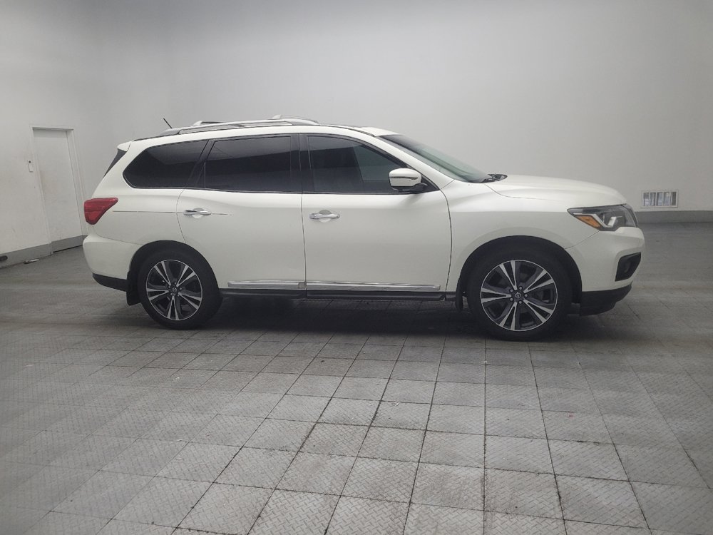 Used 2018 Nissan Pathfinder Platinum FWD image 11