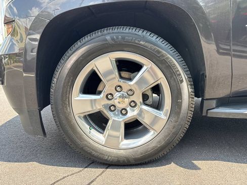Used 2018 Chevrolet Tahoe LT RWD image 11