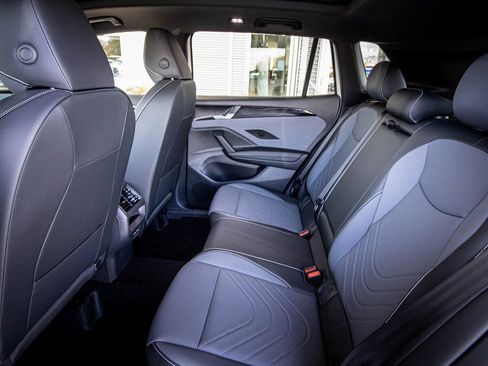 New 2026 Volkswagen Tiguan SE R-Line image 46