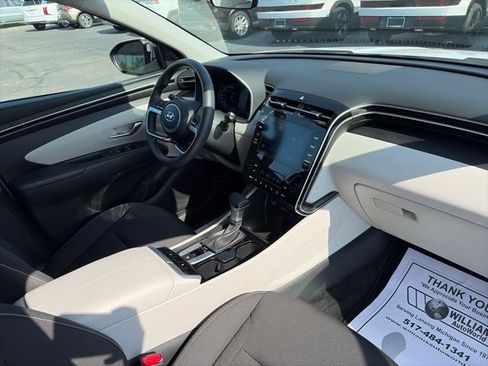 Certified 2024 Hyundai Tucson SEL AWD/4WD image 5