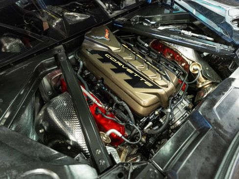 Used 2022 Chevrolet Corvette Stingray Coupe w/ 1LT image 15