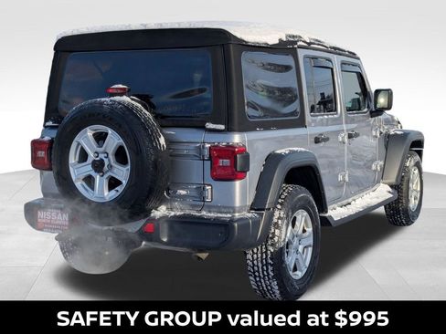 Used 2018 Jeep Wrangler Unlimited Sport S image 8