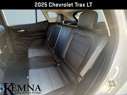 Used 2025 Chevrolet Trax LT w/ Driver Confidence Package FWD image 25