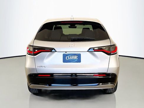 New 2026 Honda HR-V EX-L image 6