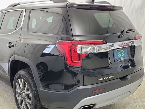 Certified 2023 GMC Acadia SLT image 6