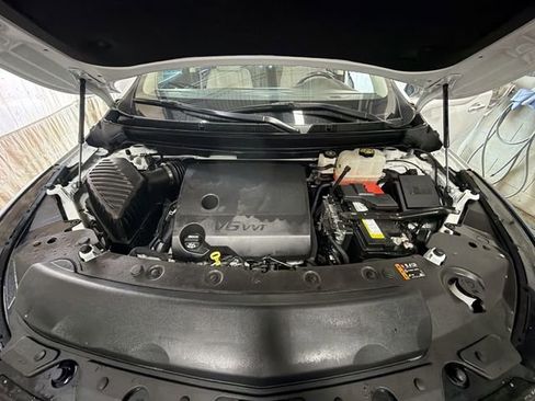 Certified 2023 Buick Enclave Essence image 27