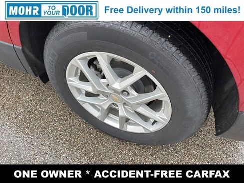 Used 2023 Chevrolet Equinox LT image 32