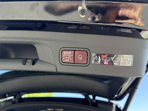 New 2025 Mercedes-Benz GLE 53 AMG 4MATIC image 16