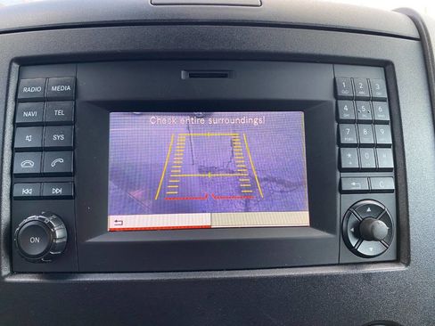 Used 2014 Mercedes-Benz Sprinter 3500 image 16