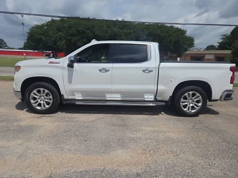Used 2023 Chevrolet Silverado 1500 LTZ w/ LTZ Convenience Package II AWD/4WD image 5