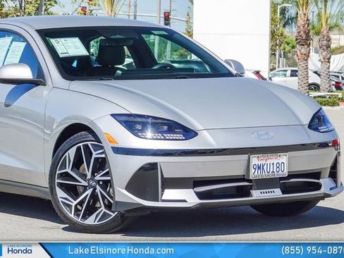 Used 2024 Hyundai Ioniq 6 SEL image 2