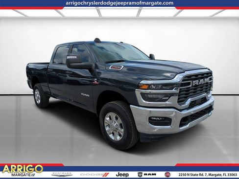 New 2026 RAM 2500 Big Horn AWD/4WD image 1