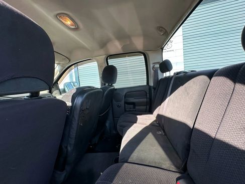 Used 2005 Dodge Ram 2500 Truck SLT w/ Off-Road Group image 22