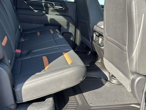 New 2026 GMC Sierra 2500 AT4 w/ AT4 Premium Plus Package image 20
