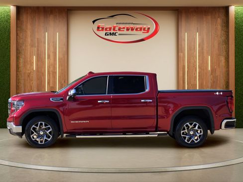 Used 2024 GMC Sierra 1500 SLT w/ SLT Premium Plus Package AWD/4WD image 8