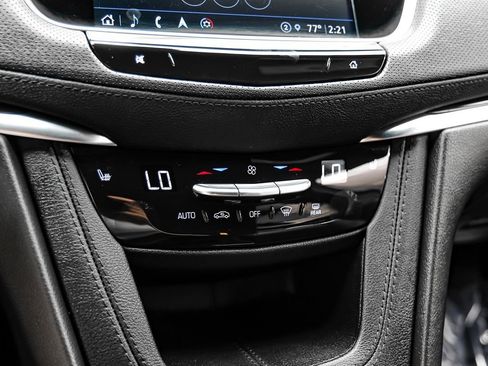 Used 2025 Cadillac XT5 Premium Luxury FWD image 27