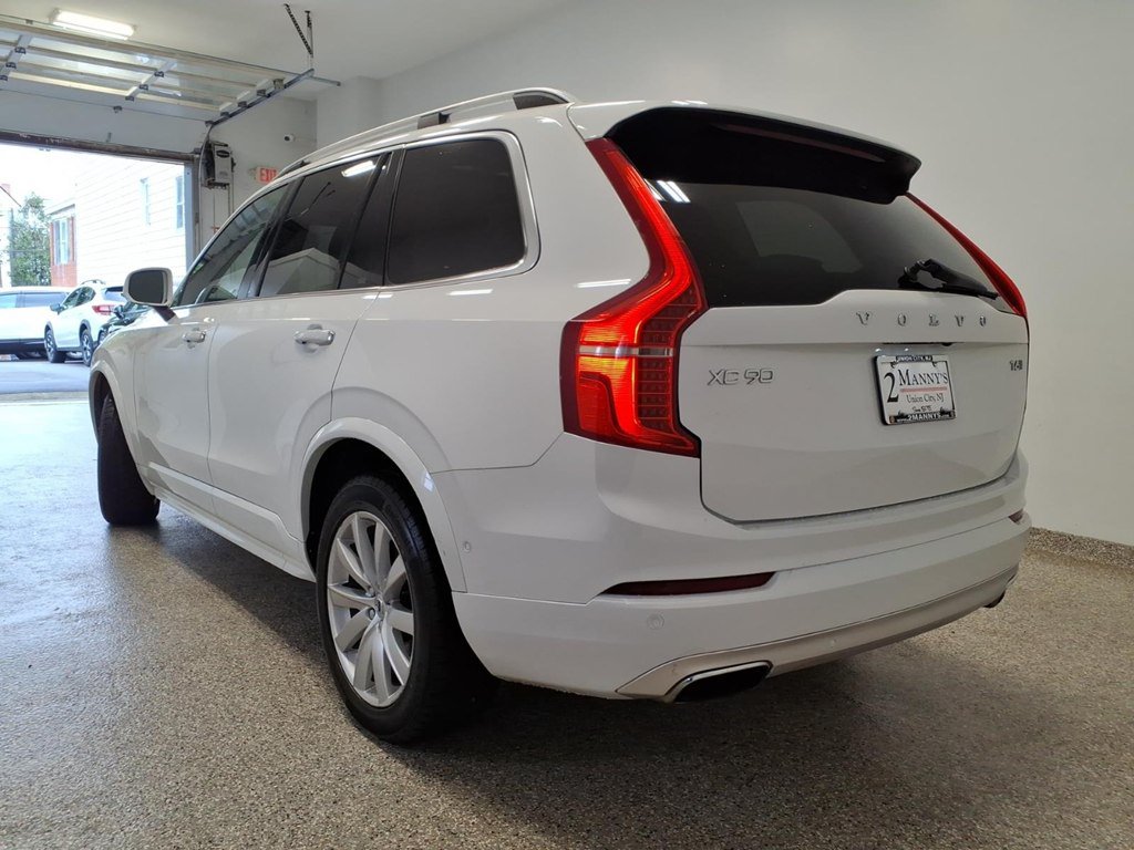 Used 2016 Volvo XC90 T6 Momentum AWD/4WD image 6