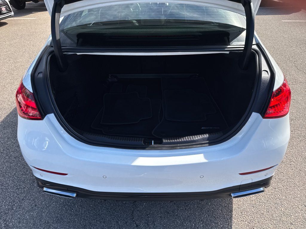 Used 2024 Mercedes-Benz C 300 4MATIC Sedan image 38