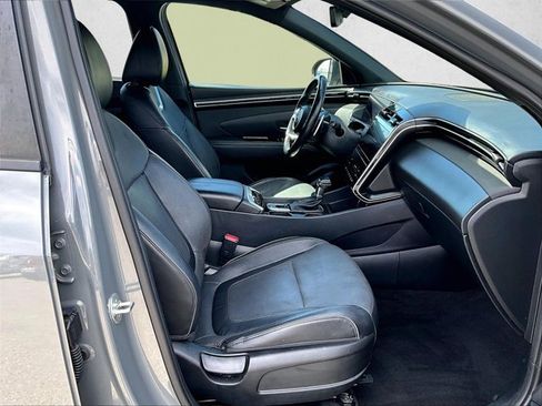 Used 2023 Hyundai Santa Cruz Limited w/ Winter Package image 9