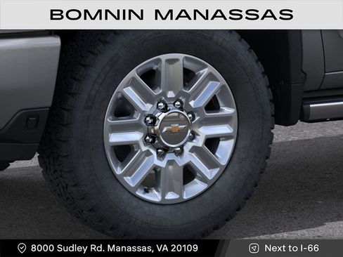New 2026 Chevrolet Silverado 2500 High Country w/ High Country Premium Package AWD/4WD image 9